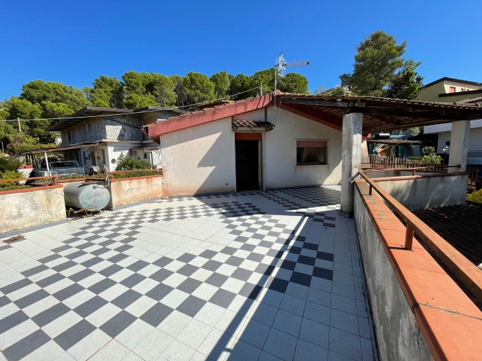 Villa-in-vendita-a-Giungatelle (8)