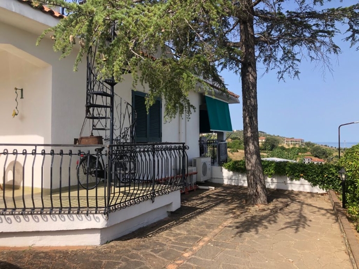 Villa-in-vendita-in-Parco-Paradiso-a-Castellabate (1)