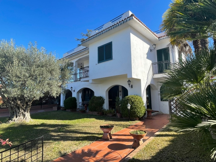 Villa-in-vendita-in-Parco-Paradiso-a-Castellabate (54)