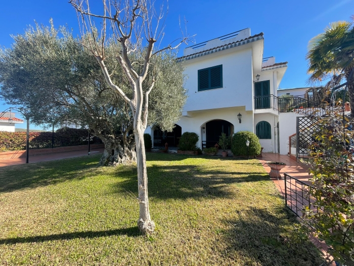 Villa-in-vendita-in-Parco-Paradiso-a-Castellabate (59)