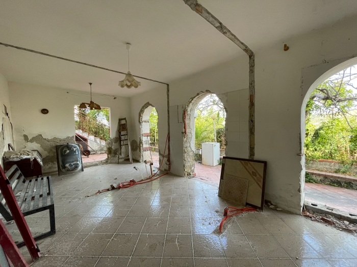 Casa-indipendente-da-ristrutturare-Castellabate-c (6)