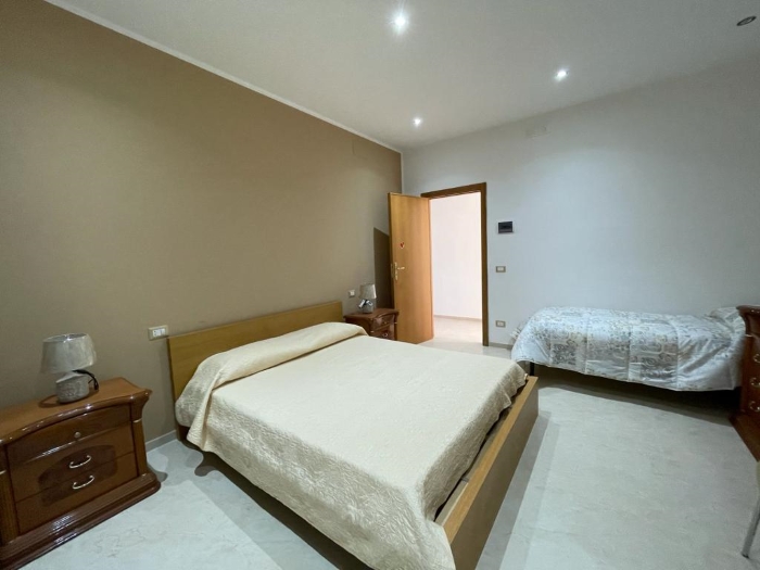 casa-in-vendita-a-castellabate-con-terrazzo-e-vista-mare (12)