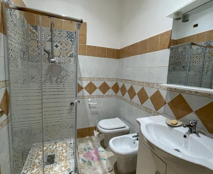 casa-in-vendita-a-castellabate-con-terrazzo-e-vista-mare (13)