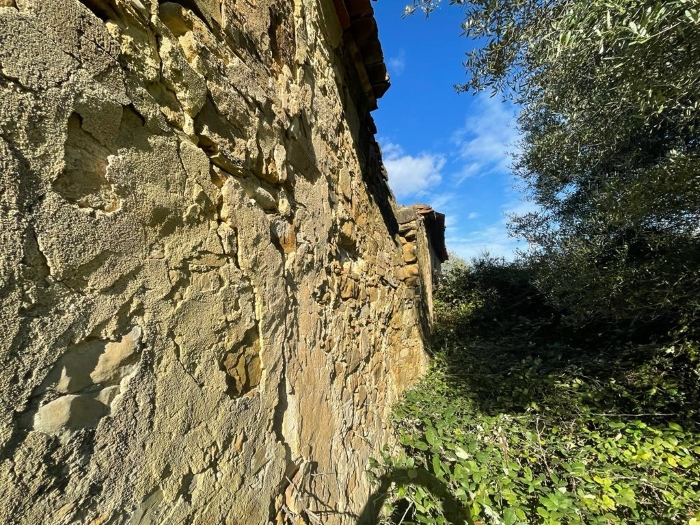 rudere-vista-mare-da-ristrutturare-in-vendita-a-mainolfo (4)