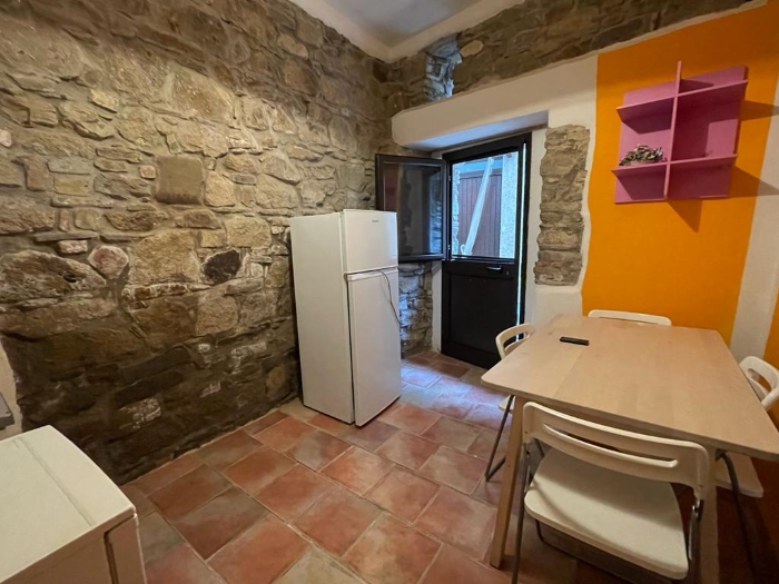 Castellabate-centro-storico-bilocale-in-vendita (7)