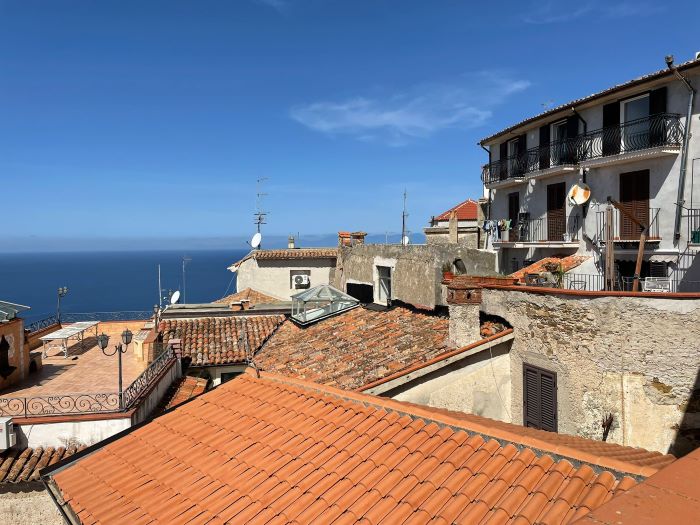 appartamento-con-terrazzo-vista-mare-in-vendita-castellabate-centro-storico (22)