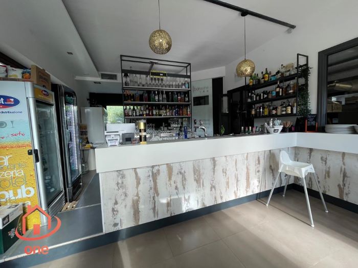 cessione-di-attività-ristorante-bar-pizzeria-ad-Agnone-Cilento (10)