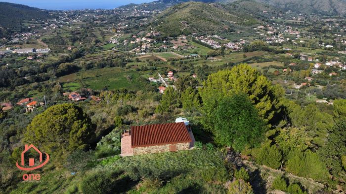 Rudere-vista-mare-con-progetto-in-corso-di-approvazione-in-vendita (6)