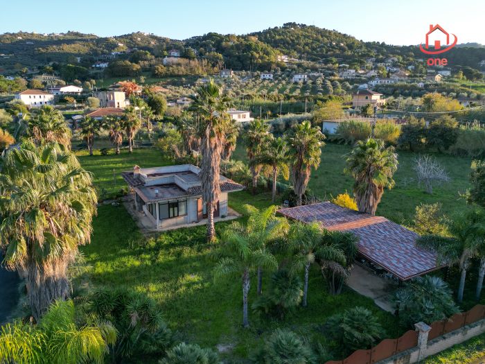 Villa-in-vendita-in-località-Alano-Santa-Maria-di-Castellabate (11)