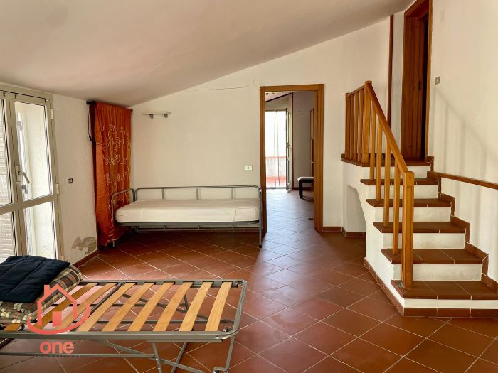 villa-in-vendita-a-Castellabate-con-giardino-e-garage (13)