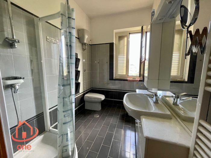 villa-in-vendita-a-Castellabate-con-giardino-e-garage (2)
