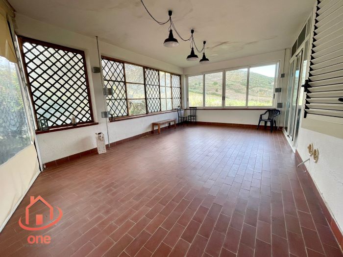 villa-in-vendita-a-Castellabate-con-giardino-e-garage (27)
