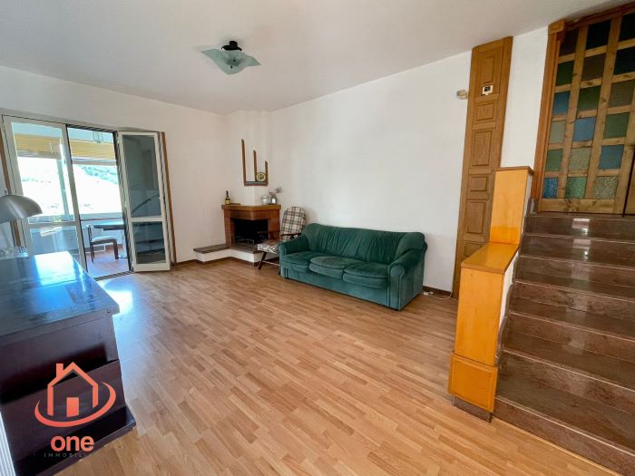 villa-in-vendita-a-Castellabate-con-giardino-e-garage (34)