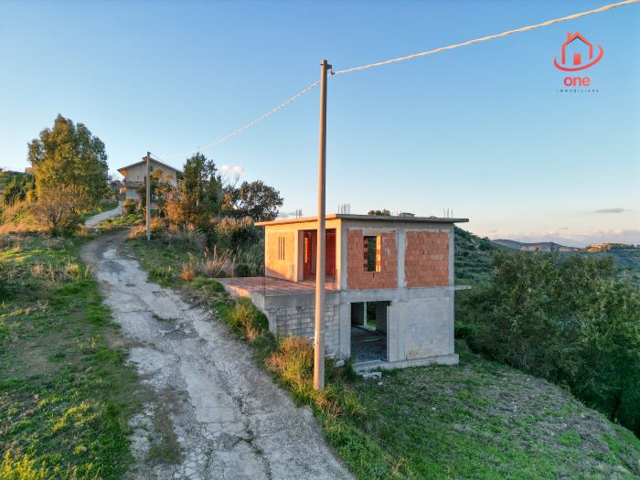 Fabbricato-grezzo-con-panorama-a-castellabate (2)