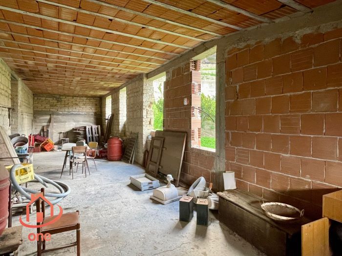 appartamento-da-ultimare-in-vendita-a-Ortodonico-fraz (10)