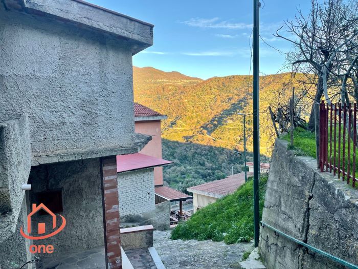 appartamento-da-ultimare-in-vendita-a-Ortodonico-fraz (19)