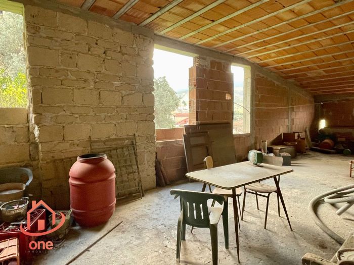 appartamento-da-ultimare-in-vendita-a-Ortodonico-fraz (5)