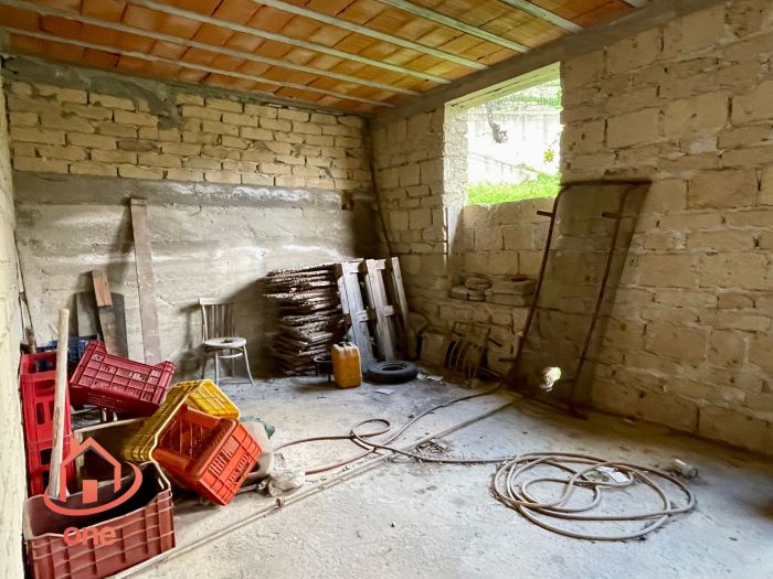 appartamento-da-ultimare-in-vendita-a-Ortodonico-fraz (6)