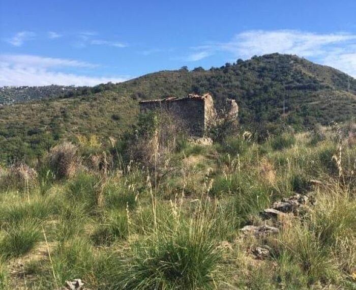 Agnone-Cilento-rudere-vista-mare-in-vendita (1)
