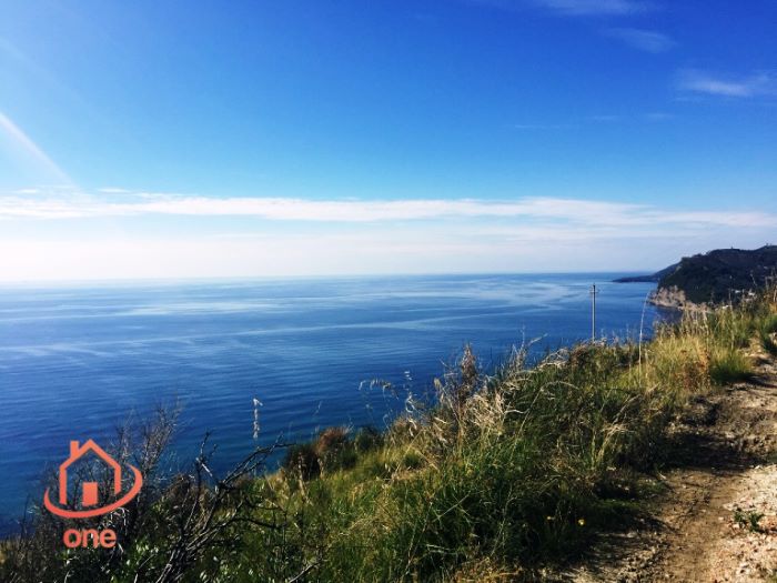 Agnone-Cilento-rudere-vista-mare-in-vendita (11)