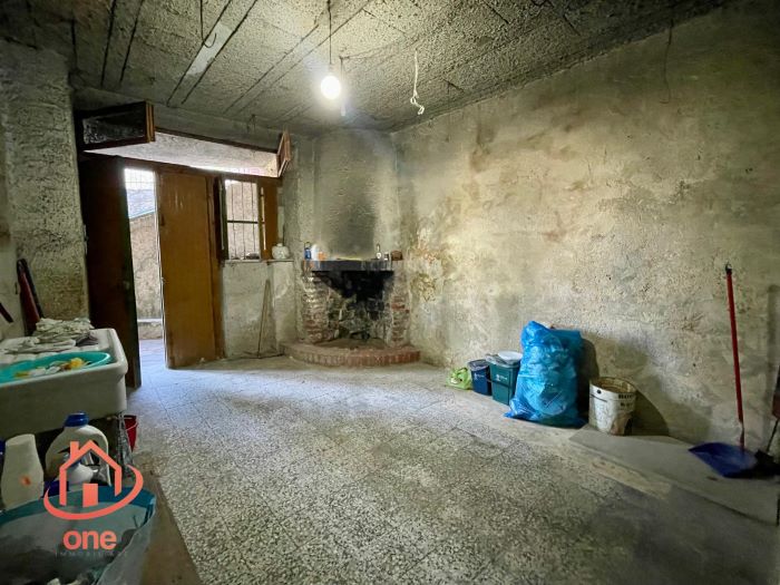 Appartamento-di-ampia-metratura-in-vendita-Ortodonico (12)