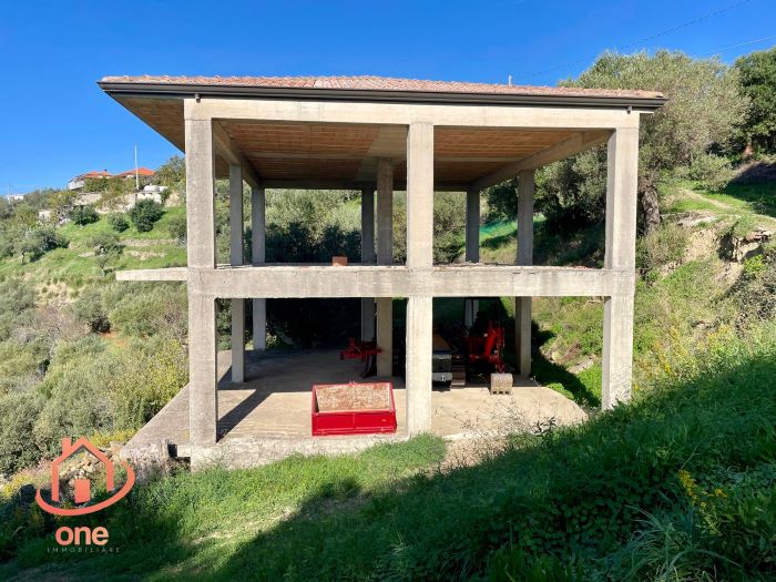 Villa-da-completare-in-vendita-a-Castellabate-con-vista-mare (25)