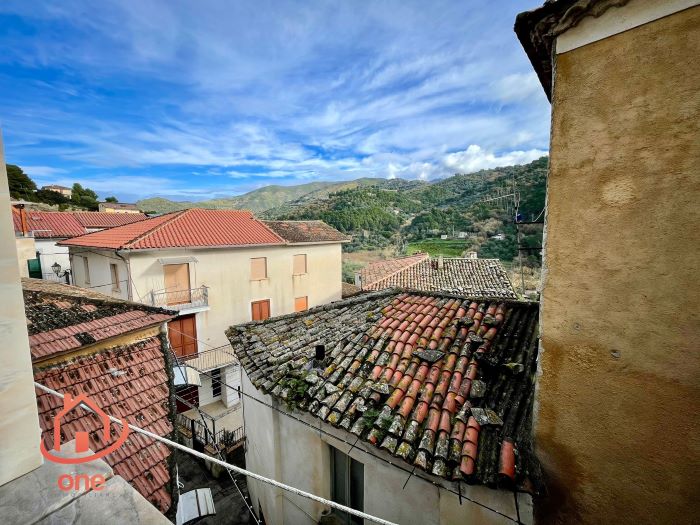 Casa-indipendente-in-vendita-a-Montecorice-paese (3)