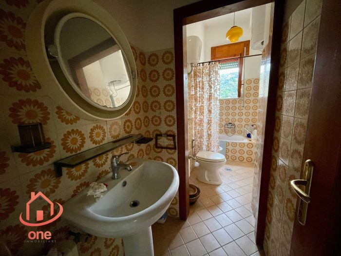 Casa-indipendente-in-vendita-a-Montecorice-paese (5)