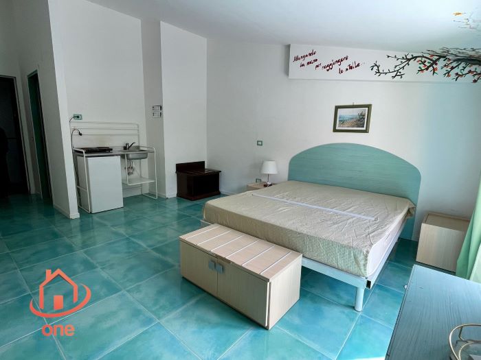 Appartamento-con-terrazzo-in-vendita-a-San-Marco-di-Castellabate (2)