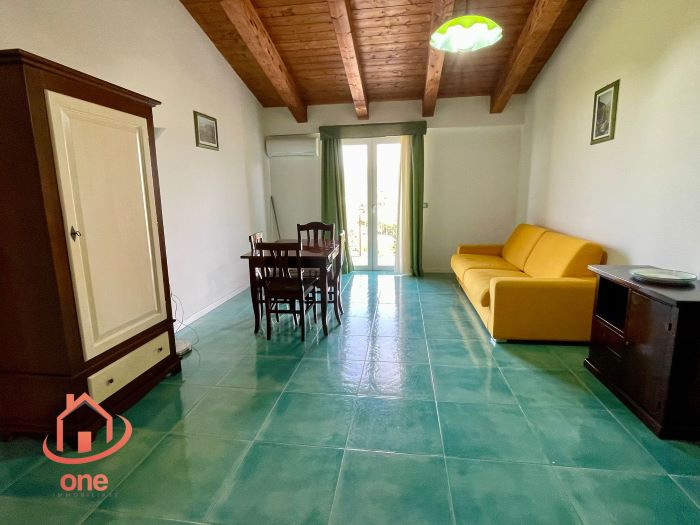 Appartamento-in-vendita-con-terrazzo-vista-mare (2)