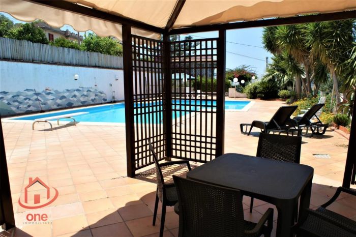 Villa-con-piscina-e-vista-mare-in-vendita-a-Santa-Maria-di-Castellabate (23)