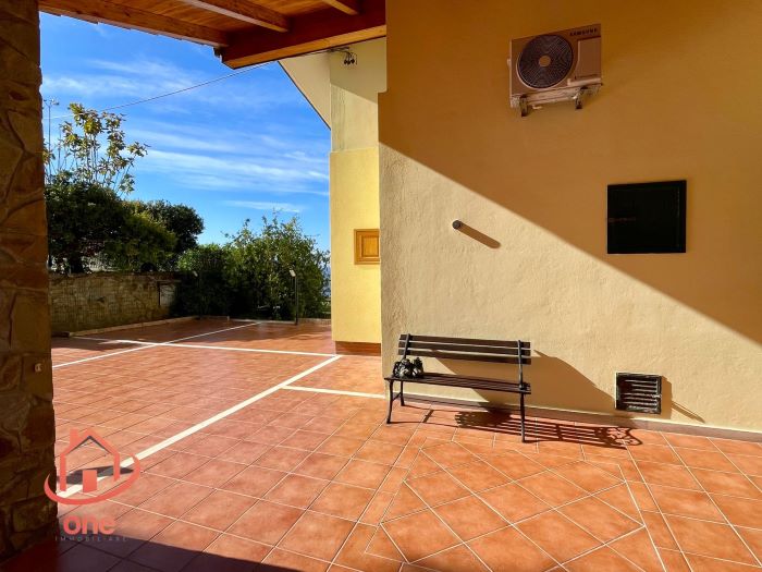 Villa-vista-mare-in-vendita-a-Santa-Maria-di-Castellabate (13)