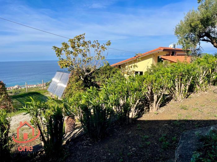 Villa-vista-mare-in-vendita-a-Santa-Maria-di-Castellabate (7)