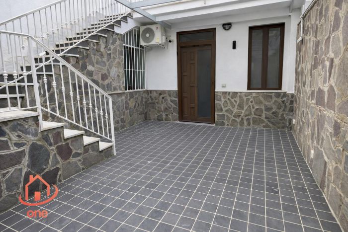 Appartamento-in-vendita-al-centro-di-Santa-Maria-di-Castellabate-con-spazio-esterno (1)