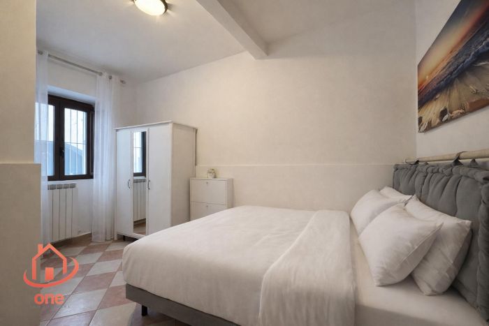 Appartamento-in-vendita-al-centro-di-Santa-Maria-di-Castellabate-con-spazio-esterno (13)