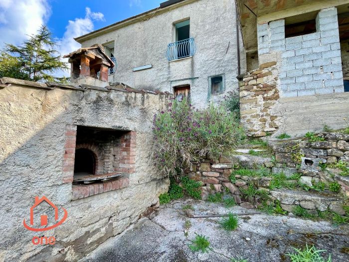 Casale-con-terreno-in-vendita-a-San-Marco-di-Castellabate-con-vista-mare (30)