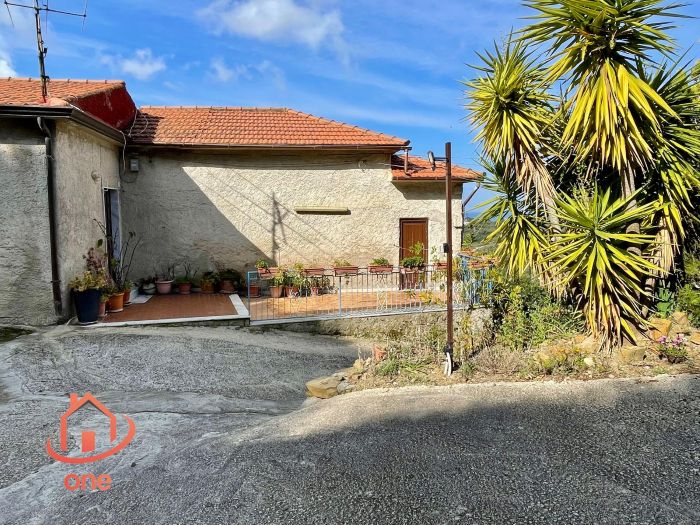 Casale-con-terreno-in-vendita-a-San-Marco-di-Castellabate-con-vista-mare (35)