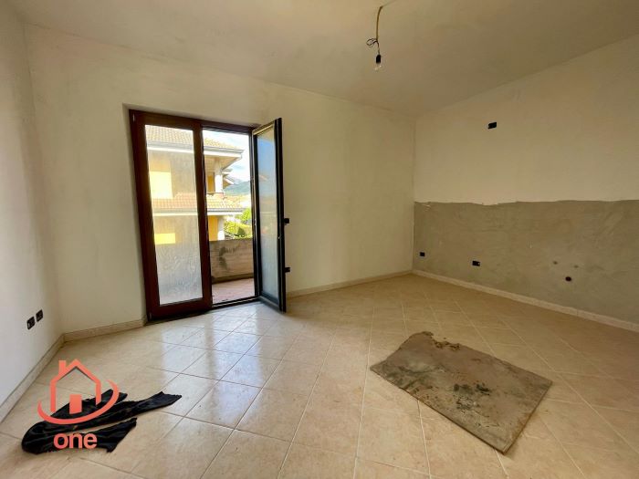 Villa-in-vendita-Castelnuovo-Cilento-Loc.-Velina-con-ampio-giardino (70)