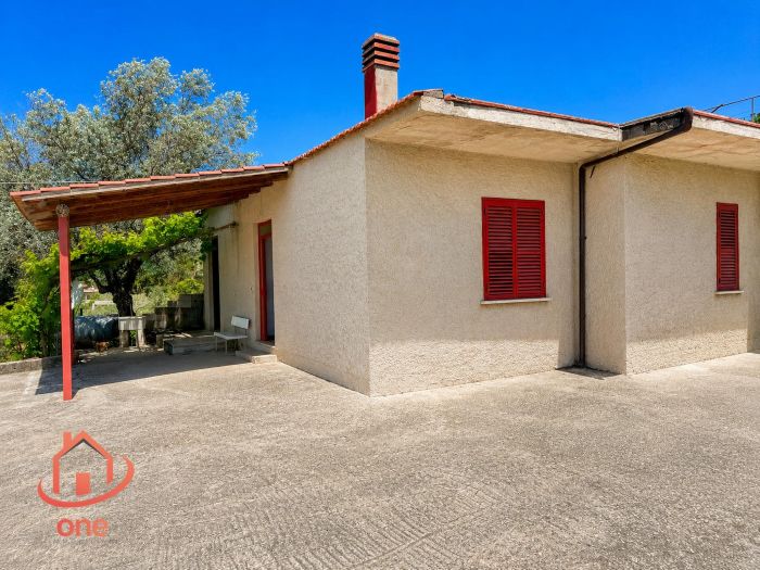 Villa-a-schiera-con-spazio-esterno-in-vendita-a-Giungatelle (14)