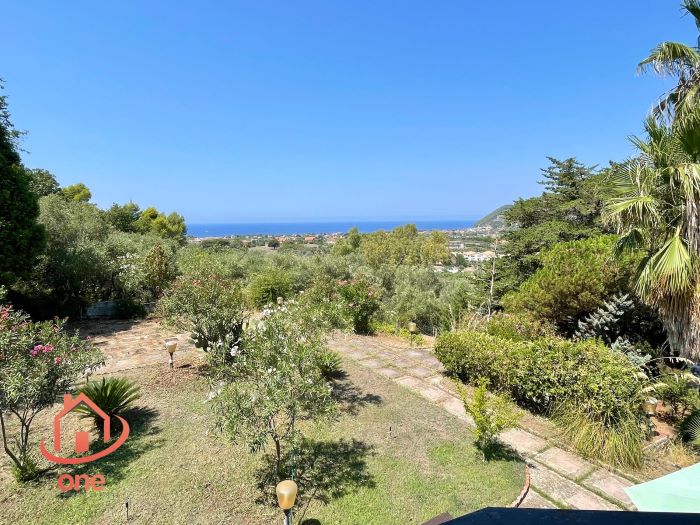 Appartamento-con-terrazzo-vista-mare-in-vendita-Parco-Zodiaco (14)