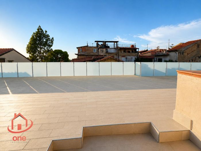 appartamento-ristrutturato-santa-maria-di-castellabate-centrale-con.-terrazzo-e-vicino-al-mare (6)