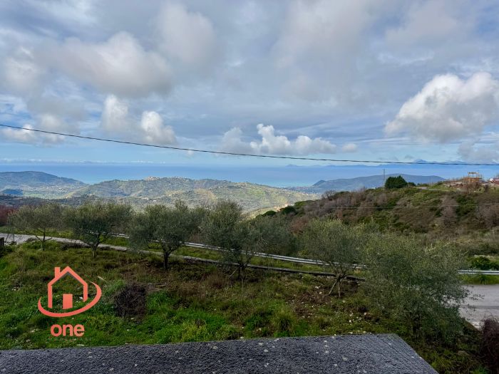diciassette-grezzo-olificio-petrolle-abitazioe-da-ristrutturare-con-vista-mare-panoramica