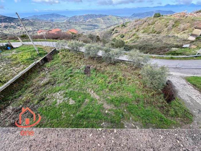 ventotto-grezzo-olificio-petrolle-abitazioe-da-ristrutturare-con-vista-mare-panoramica