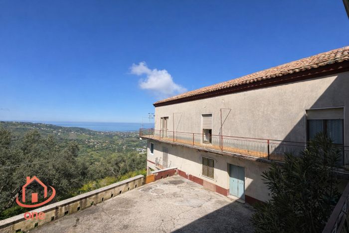 appartamento-panoramico-vista-mare-laureana-cilento-terreno-e-uliveto (5)