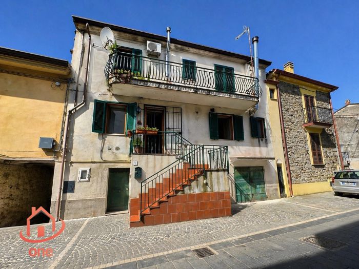 appartamento-prignano-cilento-due-camere-su-tre-livelli (16)