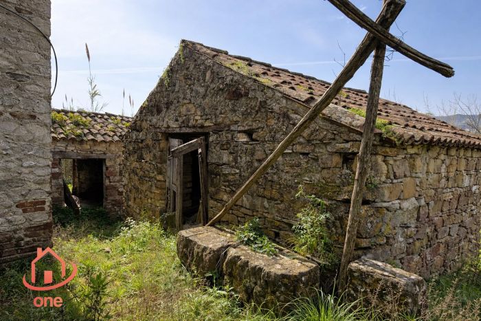 rudere-casale-montecorice-vista-mare-castellabate