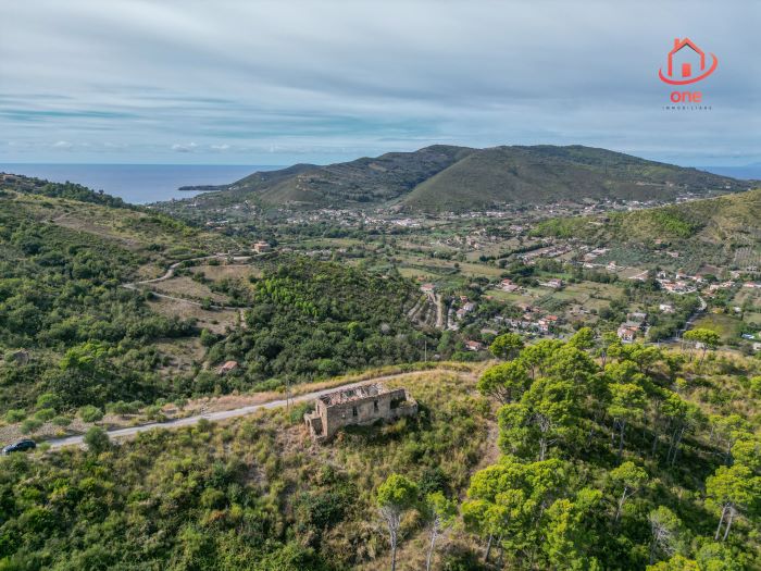 rudere-con-terreno-in-vendita-aMontecorice (7)