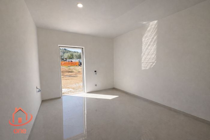 Villetta-a-schiera-con-terrazzo-e-giardino-castellabate-vicino-al-mare (3)