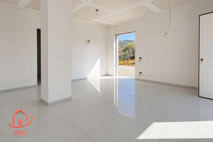 Villetta-a-schiera-con-terrazzo-e-giardino-castellabate-vicino-al-mare (4)