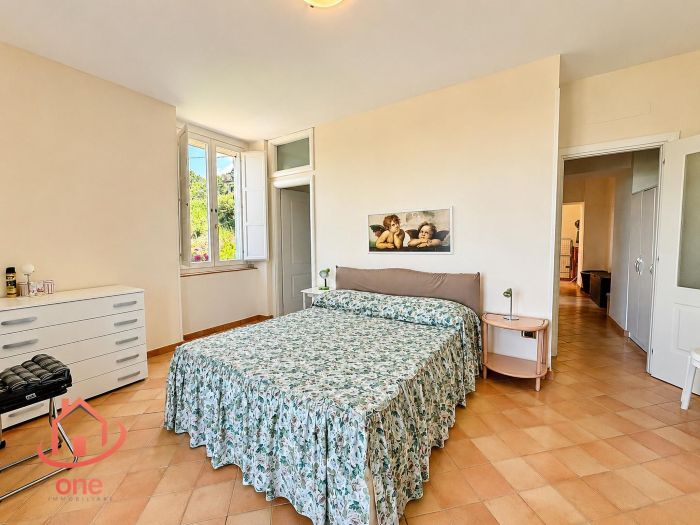 appartamento-panoramico-casale-in-pietra-vista-mare-con-giardino-e-postp-auto-castellabate (9)